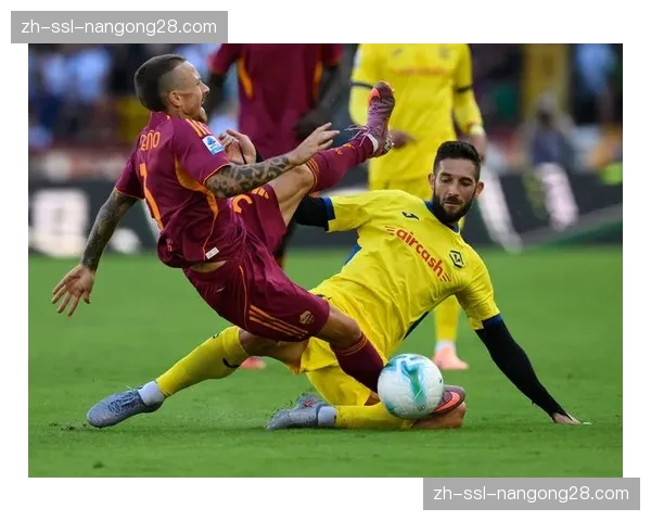 大雨导致维罗纳对阵莱切比赛中断半小时