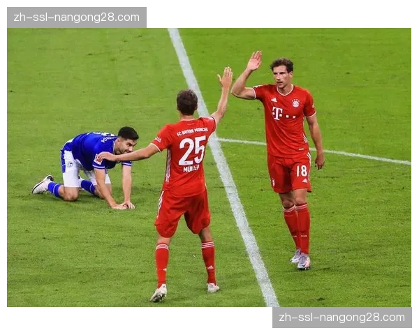 针对球迷行为,德甲联盟将出台更为严格的客场购票身份核验规定 针对球迷行为,德甲联盟将出台更为严格的客场购票身份核验规定